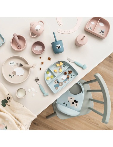STICK & STAY TINY FARM BLUE PLATE WITH COMPARTMENTS