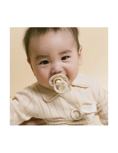 BIBS COLOUR GIFT SET: PACIFIER AND IVORY CLIP LOOP