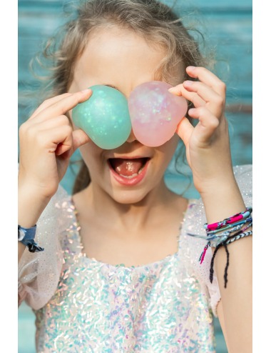 GLITTERALLY AMAZING SQUISHY BALLS