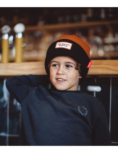 HELLO HOSSY BLACK COLOR BLOCK HAT